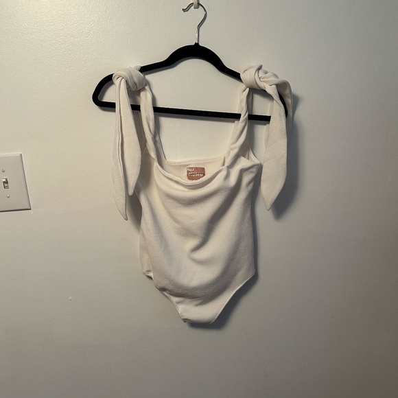 Show Me Your MuMu Gidget BodySuit - Picture 4 of 5